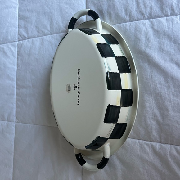 MacKenzie-Childs Courtly Check Small
Oval Gratin Dish. Very Good condition! - Picture 11 of 12